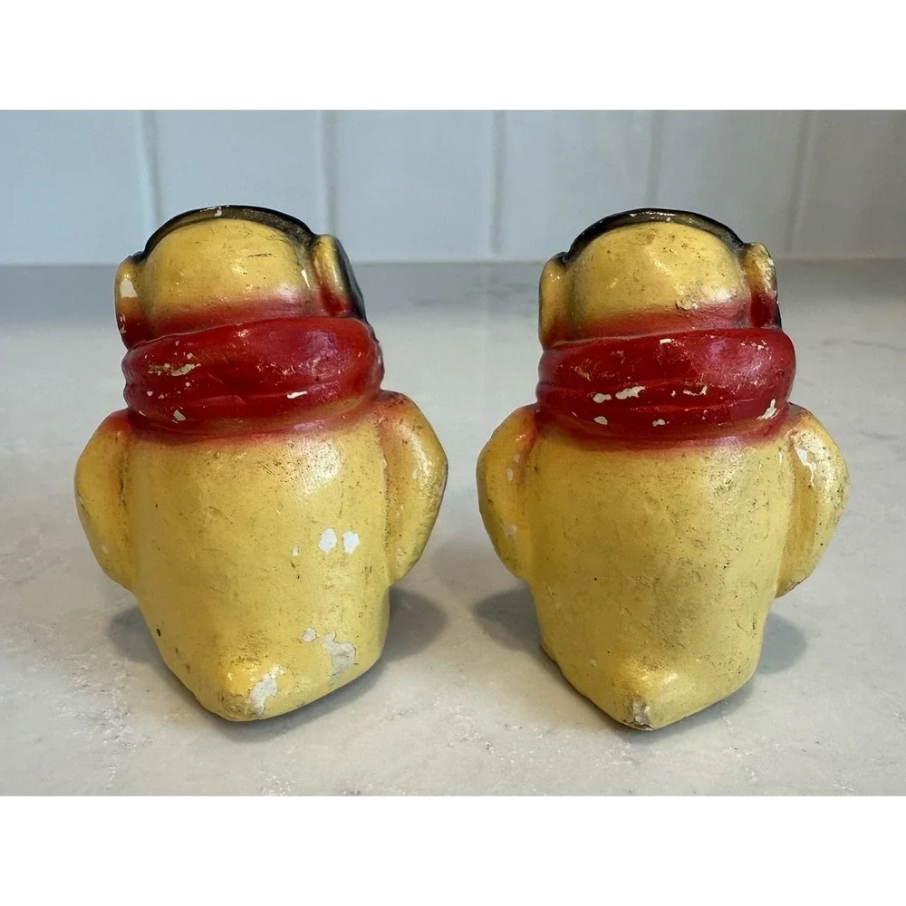 Vtg Penguins Yellow Birds Ear Muffs Scarves Salt‎ and Pepper Shakers Made In USA